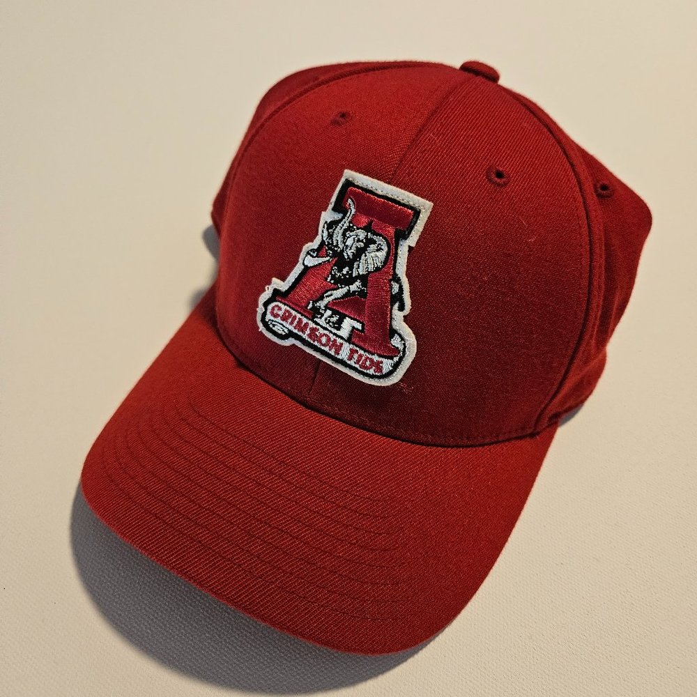 Alabama Crimson Tide Adidas Retro Cap L/XL